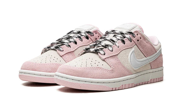 Nike Dunk Low ‘Lx Pink Foam’ (W)